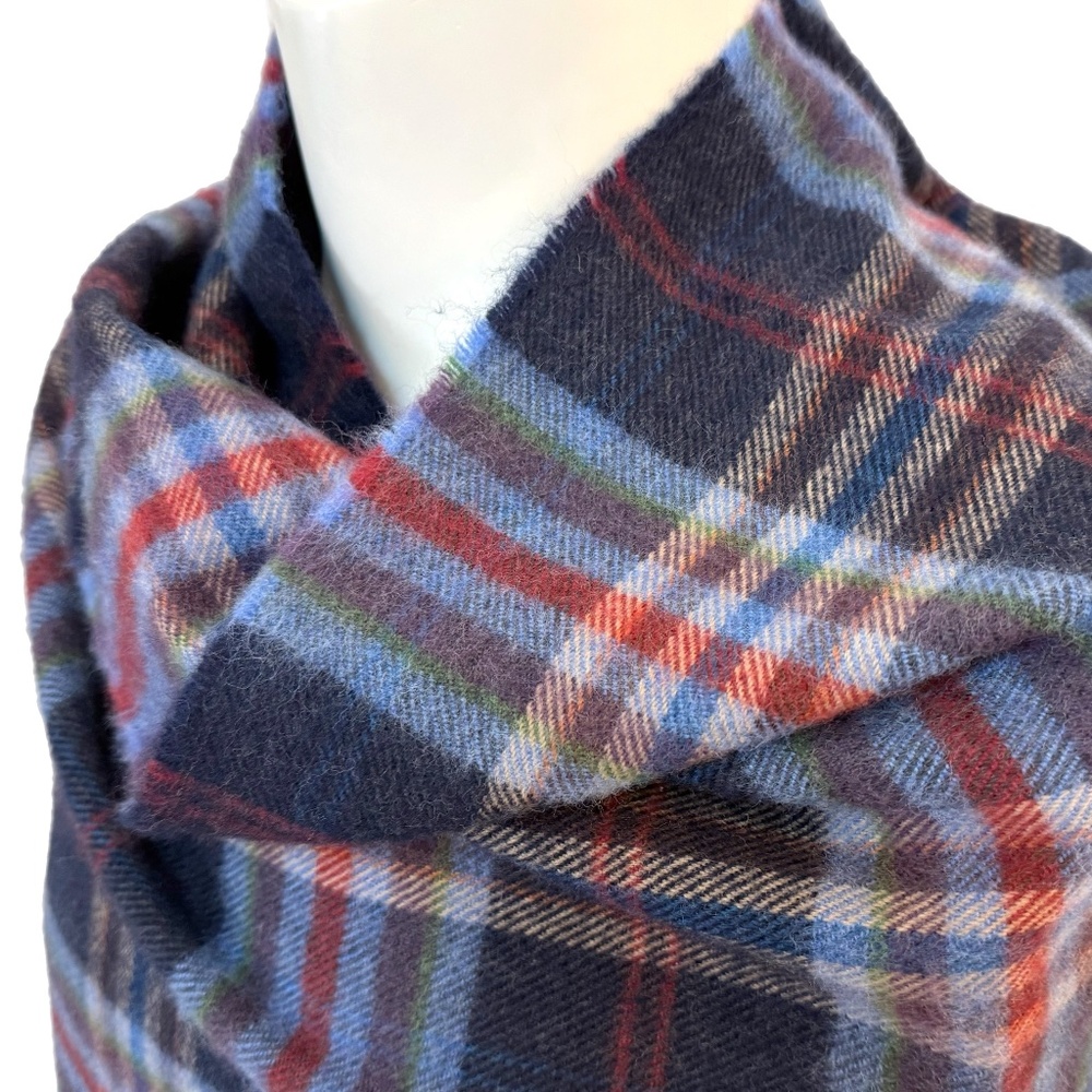 Ireland Merino Wool Scarf 🇮🇪 – Blue & Red Plaid - Made in Ireland - Picture 5 of 10
